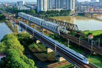 动车最短运行间隔5分钟!这条铁路实现公交化通行!